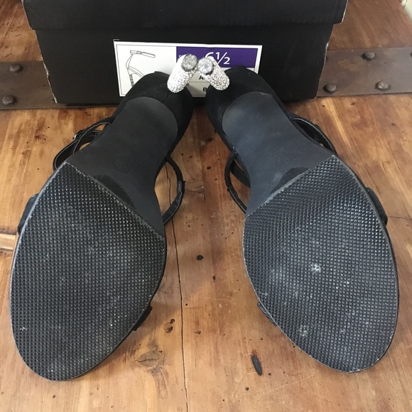 DONATED - Picture 3 of 8